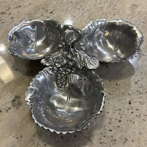 Arthur Court grape collection nut bowl